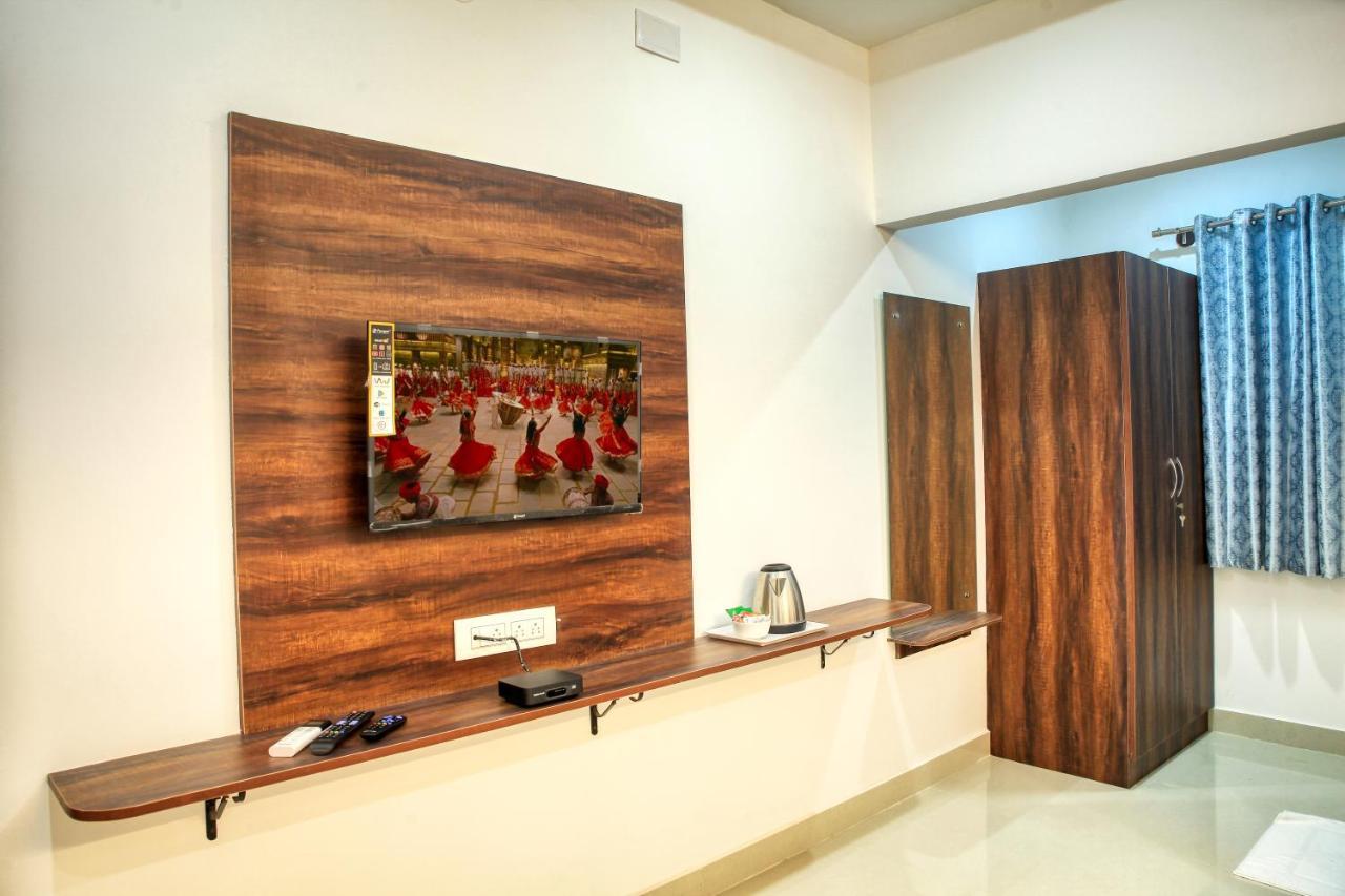 Visa Inn Transit Stay With Airport Transfer Bangalore Exterior photo